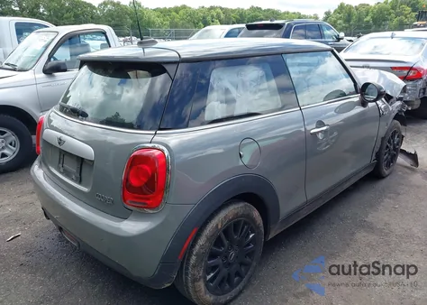 2015 Mini Hardtop Cooper из США, поврежденный, VIN WMWXM5C53FT973269